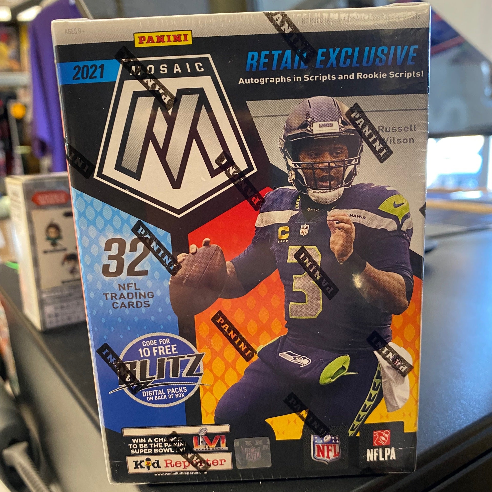 2022 Panini Mosaic NFL Trading Card Box (Blaster)