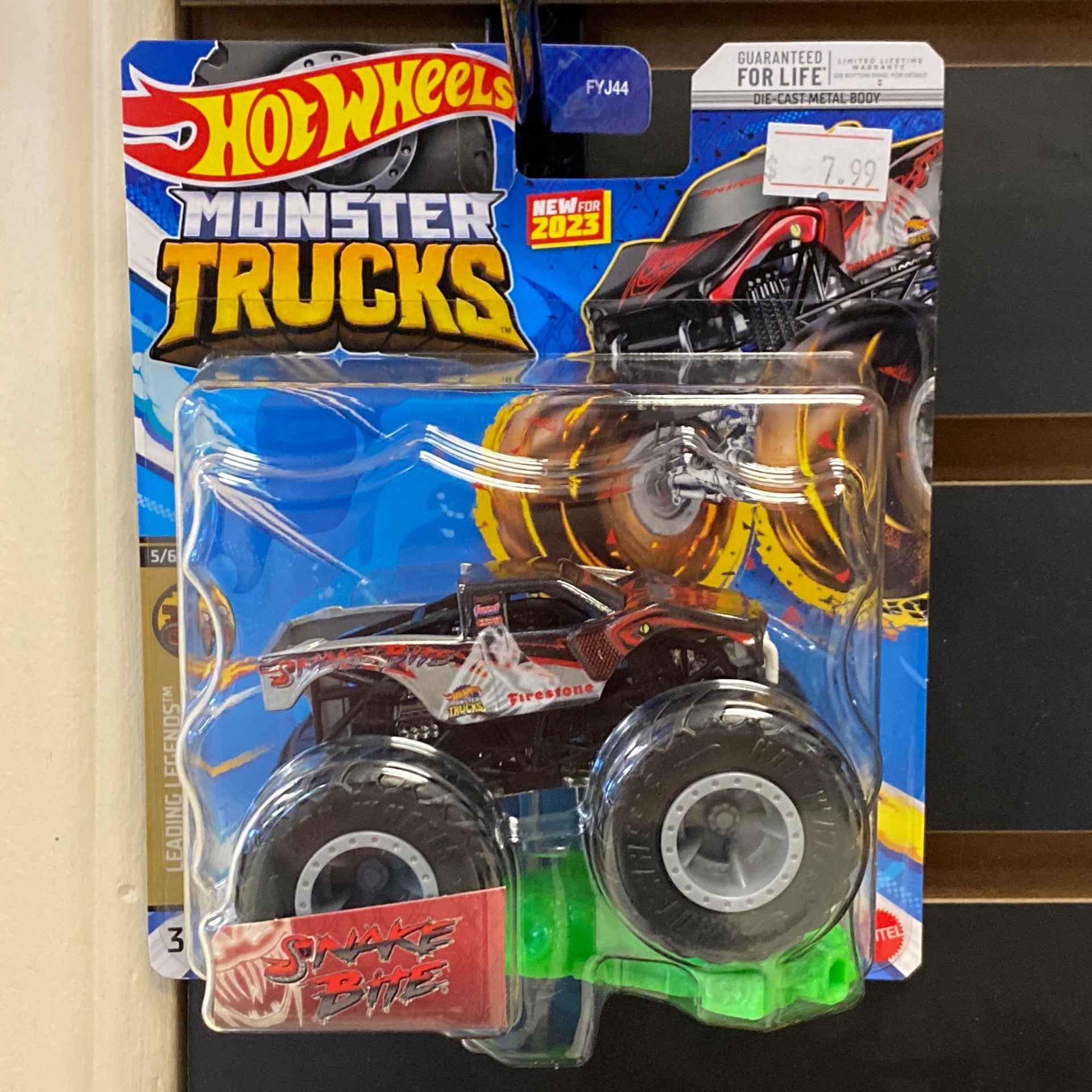 Hot Wheels - 2023 Monster Trucks Leading Legends 3/6 Monster Vette